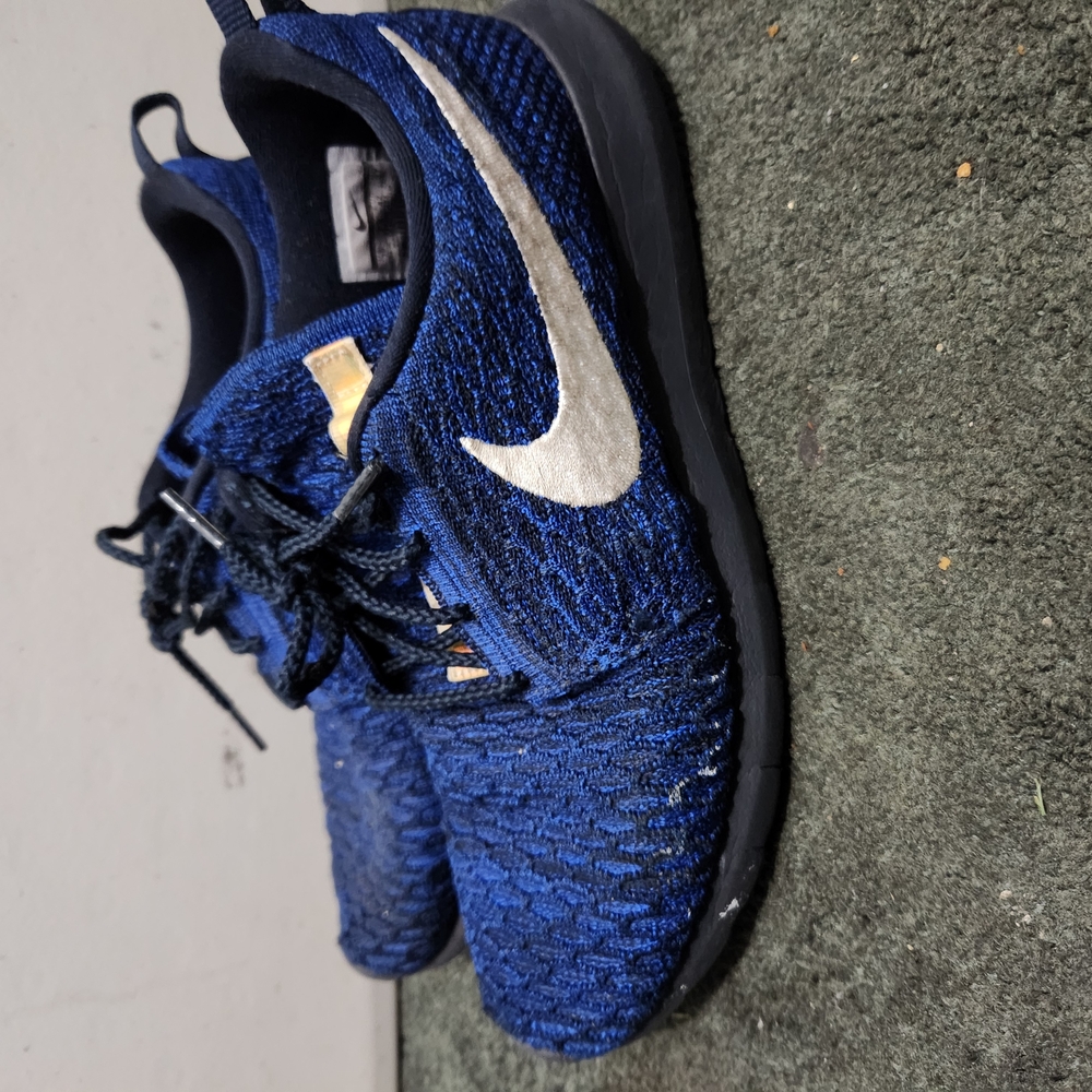 Nike Roche Sneakers - Picture 4 of 6